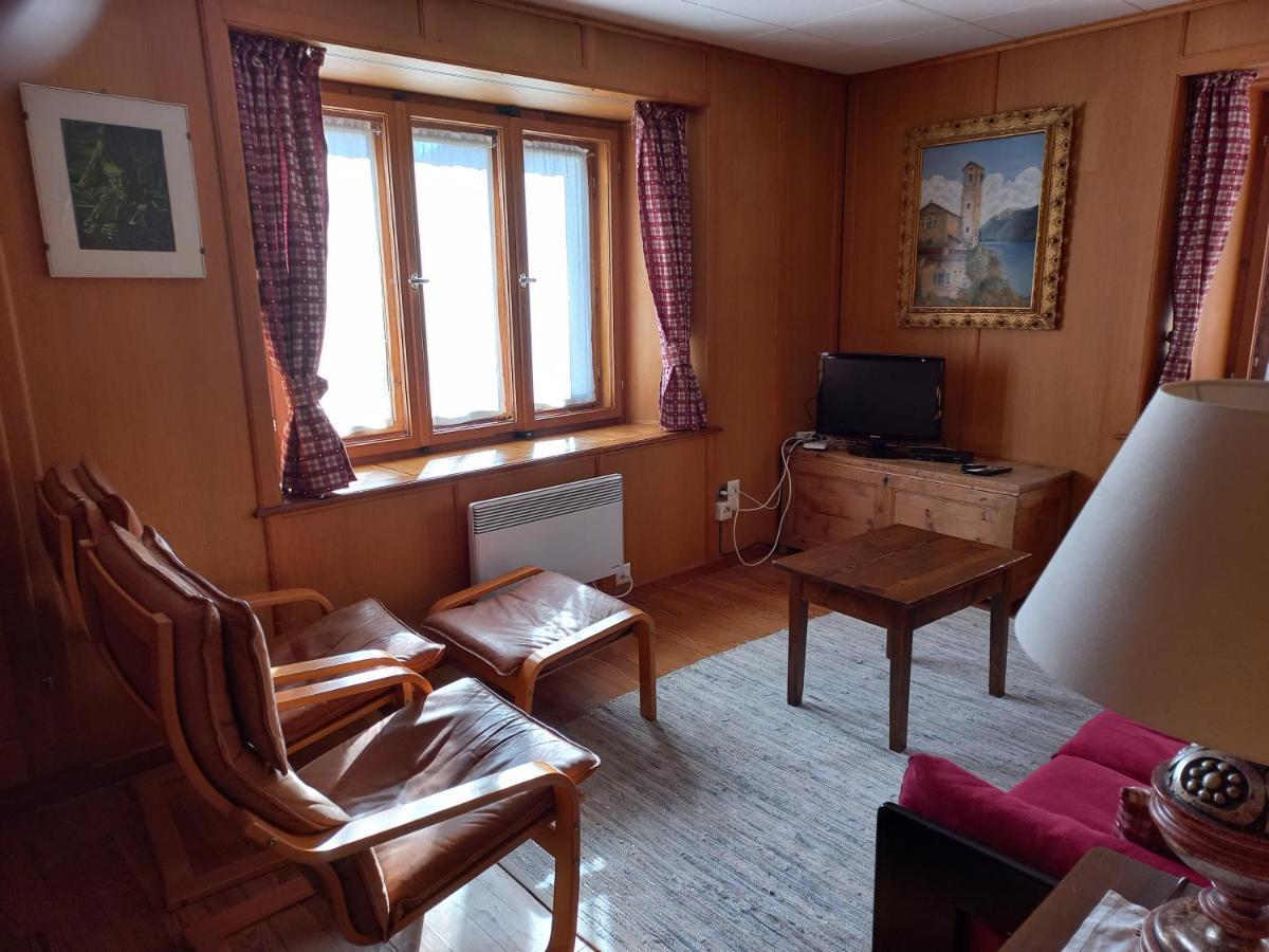 Casa Vacanza Ponte Aino 波斯基亚沃 外观 照片