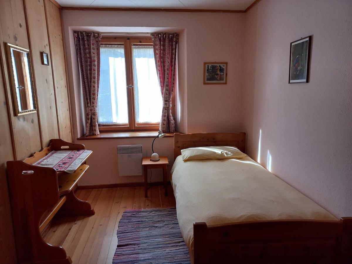 Casa Vacanza Ponte Aino 波斯基亚沃 外观 照片